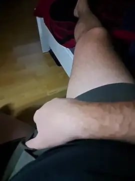 Snapshot of Pyromanancer chatting on November 2025 07:13:01 PM Pyromanancer online show from November 2025 07:13:01 PM