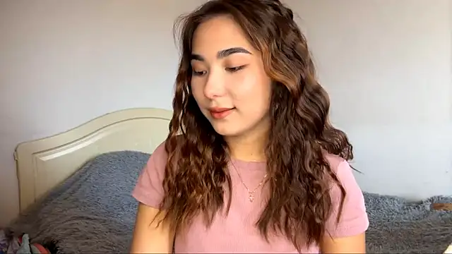 Snapshot of BahaiHeaven chatting on September 2025 07:09:02 AM BahaiHeaven online show from September 2025 07:09:02 AM