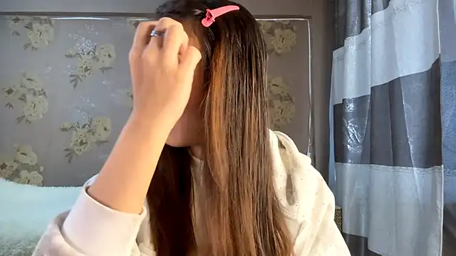 Snapshot of BahaiHeaven chatting on October 2025 08:14:01 AM BahaiHeaven online show from October 2025 08:14:01 AM