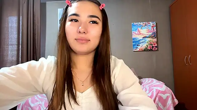 Snapshot of BahaiHeaven chatting on October 2025 08:03:01 AM BahaiHeaven online show from October 2025 08:03:01 AM