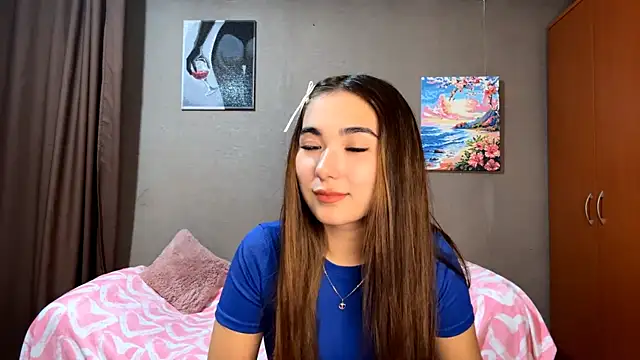 Snapshot of BahaiHeaven chatting on October 2025 11:17:01 AM BahaiHeaven online show from October 2025 11:17:01 AM