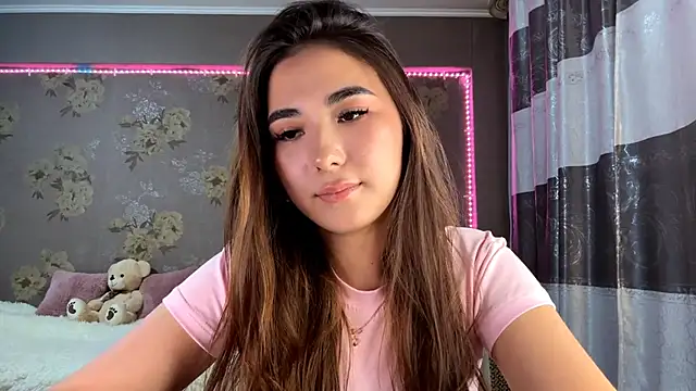 Snapshot of BahaiHeaven chatting on December 2025 11:41:02 AM BahaiHeaven online show from December 2025 11:41:02 AM