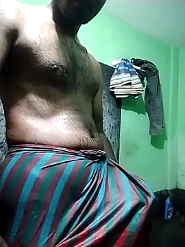 mdNajmus69 online show from April 2026 06:12:01 PM