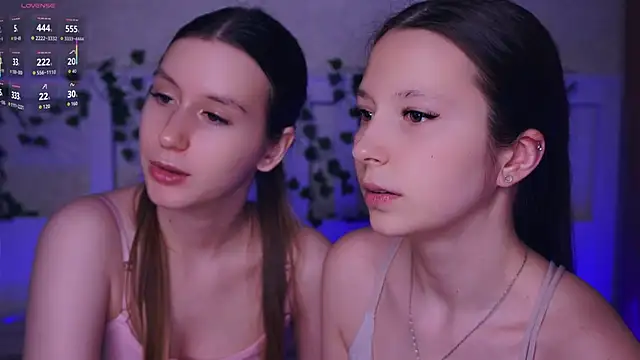 GabrielleLynchard online show from March 2026 08:59:01 PM