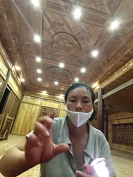 Snapshot of lily-00 chatting on October 2025 12:36:02 PM lily-00 online show from October 2025 12:36:02 PM