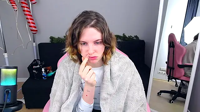 SabrinaRayX online show from December 2025 07:47:01 AM