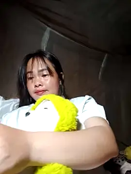 emilyzz online show from April 2026 10:49:02 AM