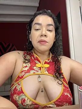 Snapshot of krisstenSantos chatting on November 2025 12:48:02 PM krisstenSantos online show from November 2025 12:48:02 PM