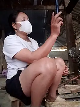 Emmyly 123 online show from January 2026 02:16:02 AM