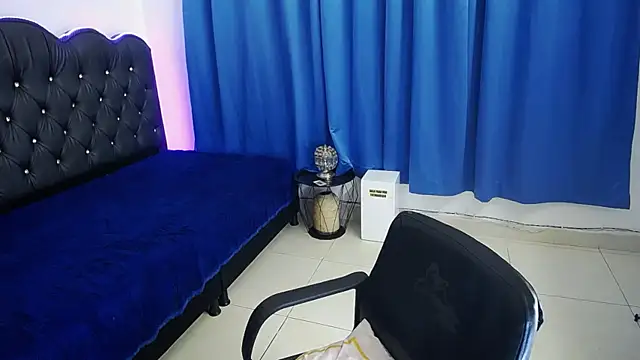 Snapshot of Cordelia_Perlman chatting on December 2025 12:47:01 PM Cordelia Perlman online show from December 2025 12:47:01 PM