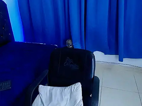 Snapshot of Cordelia_Perlman chatting on December 2025 08:30:02 AM Cordelia Perlman online show from December 2025 08:30:02 AM