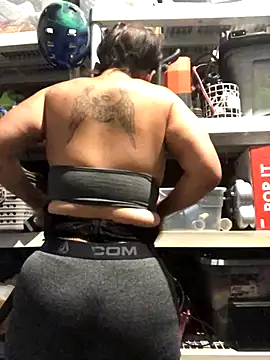 juiicy001 online show from October 2025 02:04:01 PM