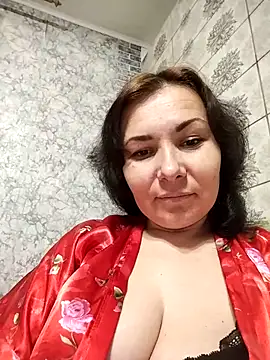 Mia24Blove online show from October 2025 06:30:02 PM