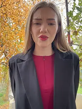 MilaMoone online show from October 2025 11:06:02 AM