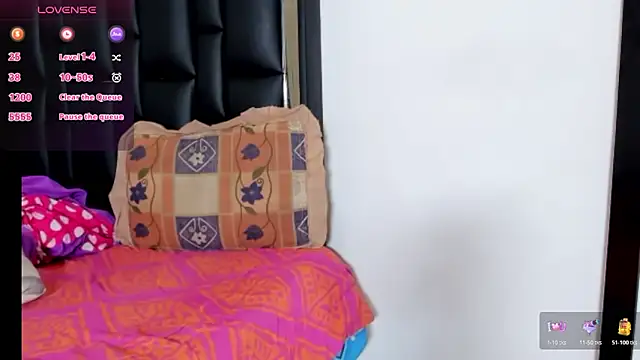 Snapshot of ArexBlakk chatting on November 2025 09:28:01 PM ArexBlakk online show from November 2025 09:28:01 PM