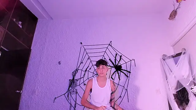 Snapshot of j_martony chatting on October 2025 12:19:01 PM j martony online show from October 2025 12:19:01 PM