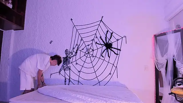 Snapshot of j_martony chatting on October 2025 12:05:02 PM j martony online show from October 2025 12:05:02 PM