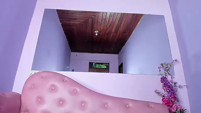 Snapshot of KatheWindslet chatting on November 2025 02:56:02 AM KatheWindslet online show from November 2025 02:56:02 AM