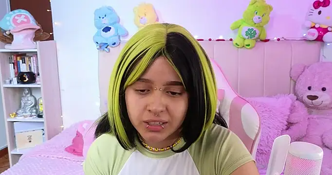 NekoWaifu online show from February 2026 02:24:02 PM