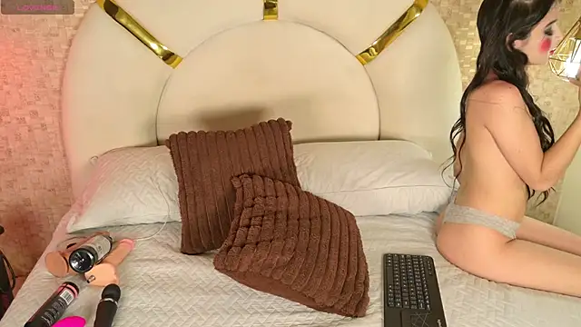 paulina cano online show from October 2025 09:13:01 PM