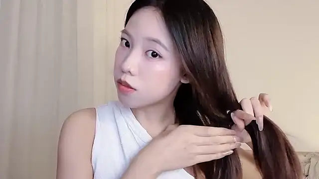 Meng 777 online show from December 2025 12:34:02 PM