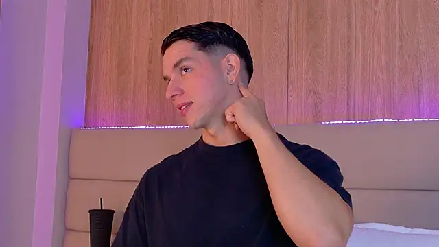 ZaneDawson online show from November 2025 07:55:02 AM