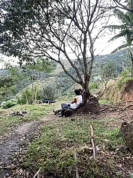 Snapshot of sky-wolves chatting on September 2025 10:11:01 PM sky-wolves online show from September 2025 10:11:01 PM