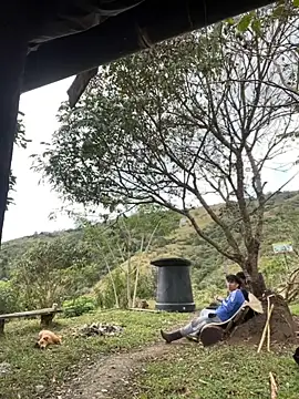 Snapshot of sky-wolves chatting on September 2025 04:43:01 PM sky-wolves online show from September 2025 04:43:01 PM