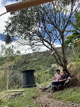 Snapshot of sky-wolves chatting on October 2025 04:16:01 PM sky-wolves online show from October 2025 04:16:01 PM