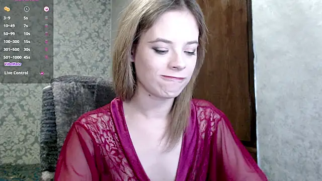 Snapshot of Kate__Loves chatting on November 2025 06:21:01 PM Kate Loves online show from November 2025 06:21:01 PM