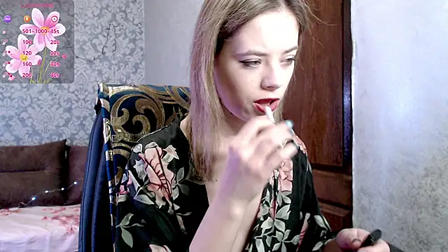 Kate  Loves online show from February 2026 08:35:01 PM