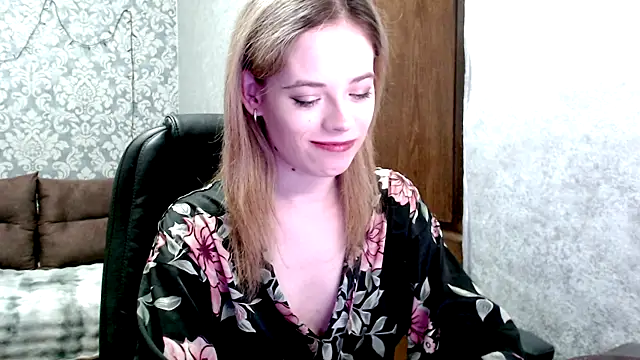 Snapshot of Kate__Loves chatting on July 2026 07:40:02 PM Kate Loves online show from July 2026 07:40:02 PM