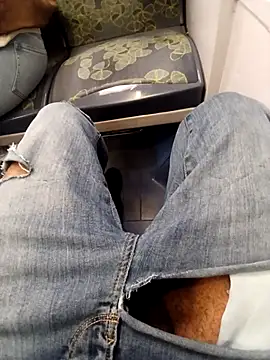 Mikaaa97 online show from April 2026 02:56:01 PM