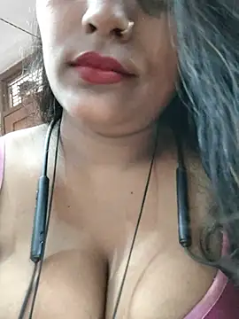 Snapshot of Jasmine_Januja chatting on July 2026 03:53:02 AM Jasmine Januja online show from July 2026 03:53:02 AM