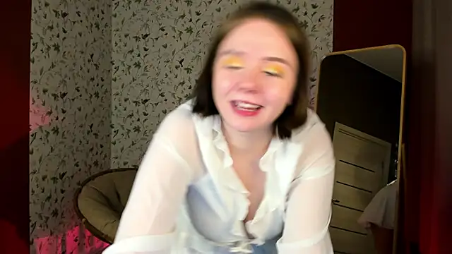 Snapshot of Sophi_X chatting on December 2025 08:07:02 PM Sophi X online show from December 2025 08:07:02 PM