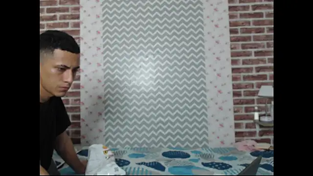 Snapshot of KaMila_M00N chatting on October 2025 06:10:01 AM KaMila M00N online show from October 2025 06:10:01 AM