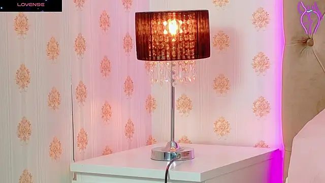 Snapshot of CoraVex chatting on October 2025 04:22:01 AM CoraVex online show from October 2025 04:22:01 AM