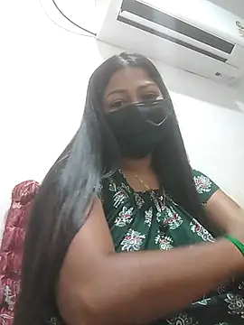 Snapshot of TAMIL_AMMUKUTTYY chatting on November 2025 04:51:02 PM TAMIL AMMUKUTTYY online show from November 2025 04:51:02 PM