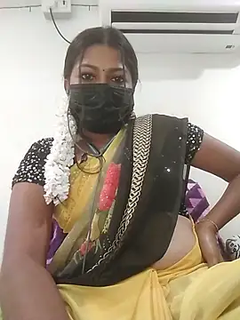 Snapshot of TAMIL_AMMUKUTTYY chatting on November 2025 04:31:02 PM TAMIL AMMUKUTTYY online show from November 2025 04:31:02 PM