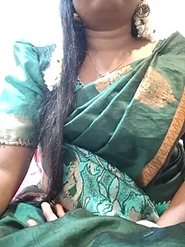 TAMIL AMMUKUTTYY online show from February 2026 06:15:01 PM