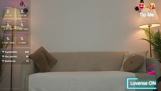 Snapshot of adisson_fox chatting on October 2025 06:24:01 AM adisson fox online show from October 2025 06:24:01 AM