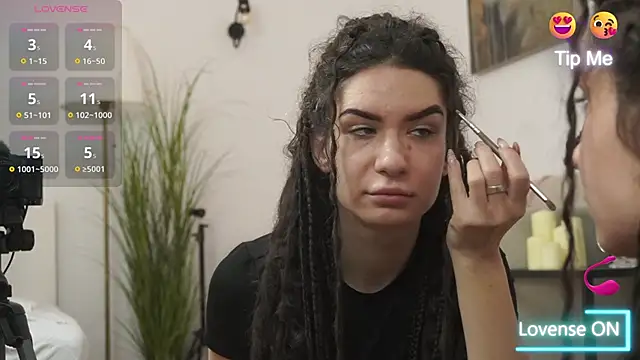 Snapshot of adisson_fox chatting on November 2025 07:25:01 AM adisson fox online show from November 2025 07:25:01 AM