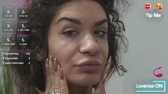 Snapshot of adisson_fox chatting on December 2025 07:16:02 AM adisson fox online show from December 2025 07:16:02 AM