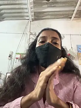 sweetreddy-02 online show from September 2025 05:21:01 AM