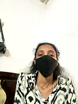 sweetreddy-02 online show from November 2025 05:18:02 AM