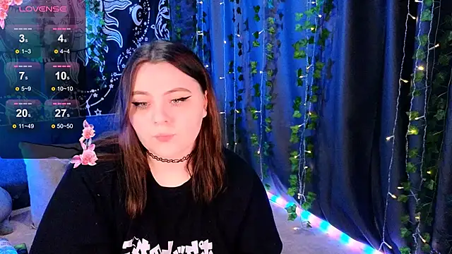 Snapshot of Marshmallowbeauty chatting on October 2025 09:17:02 PM Marshmallowbeauty online show from October 2025 09:17:02 PM