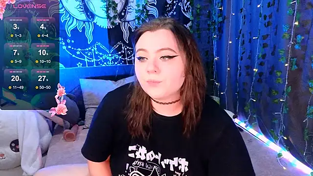 Snapshot of Marshmallowbeauty chatting on October 2025 09:13:01 PM Marshmallowbeauty online show from October 2025 09:13:01 PM