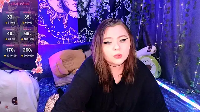 Snapshot of Marshmallowbeauty chatting on November 2025 09:47:01 PM Marshmallowbeauty online show from November 2025 09:47:01 PM