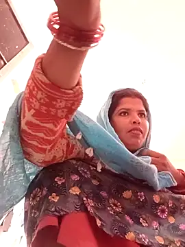 Snapshot of Hott_locky chatting on December 2025 04:17:01 AM Hott locky online show from December 2025 04:17:01 AM