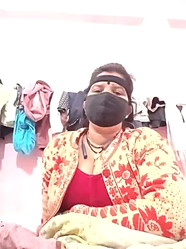 Snapshot of Hott_locky chatting on December 2025 09:43:02 PM Hott locky online show from December 2025 09:43:02 PM